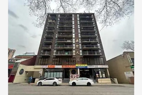 108 3 Avenue SW #706