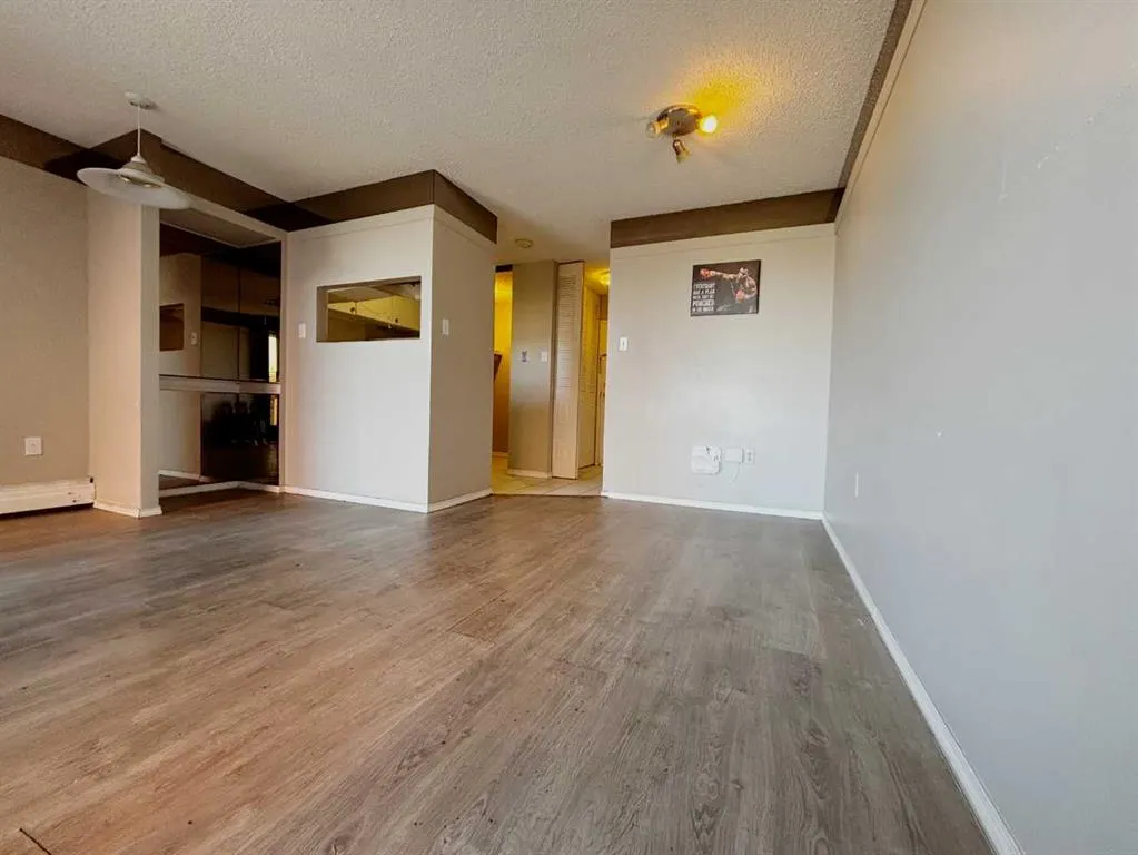 108 3 Avenue SW #706