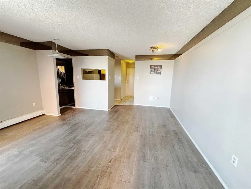 108 3 Avenue SW #706