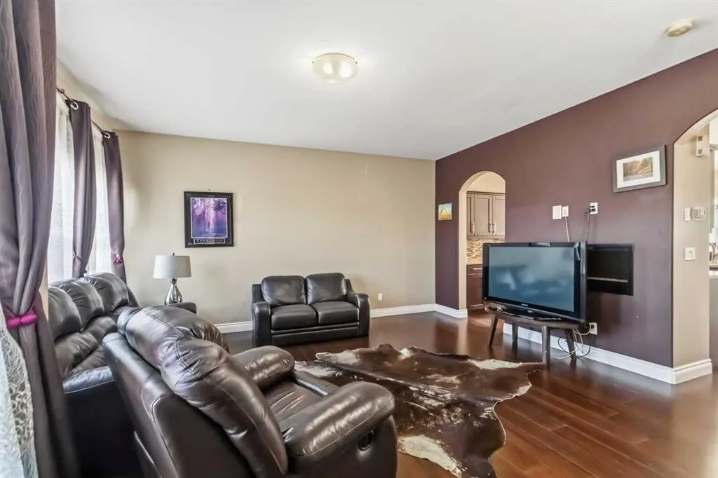 300 Sparrow Hawk Drive #3