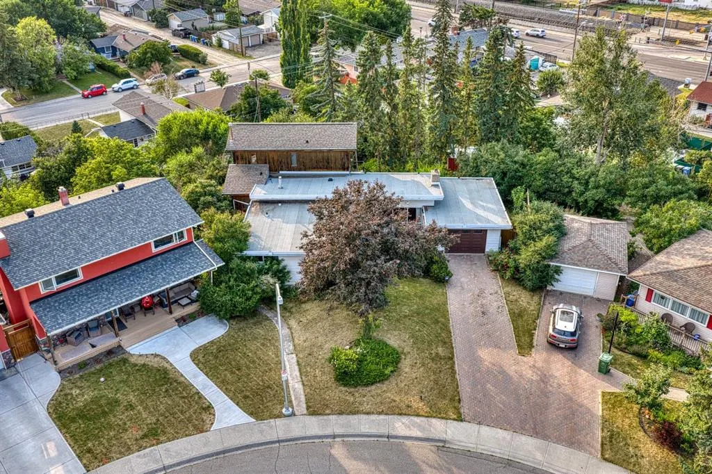 15 Glenview Drive SW