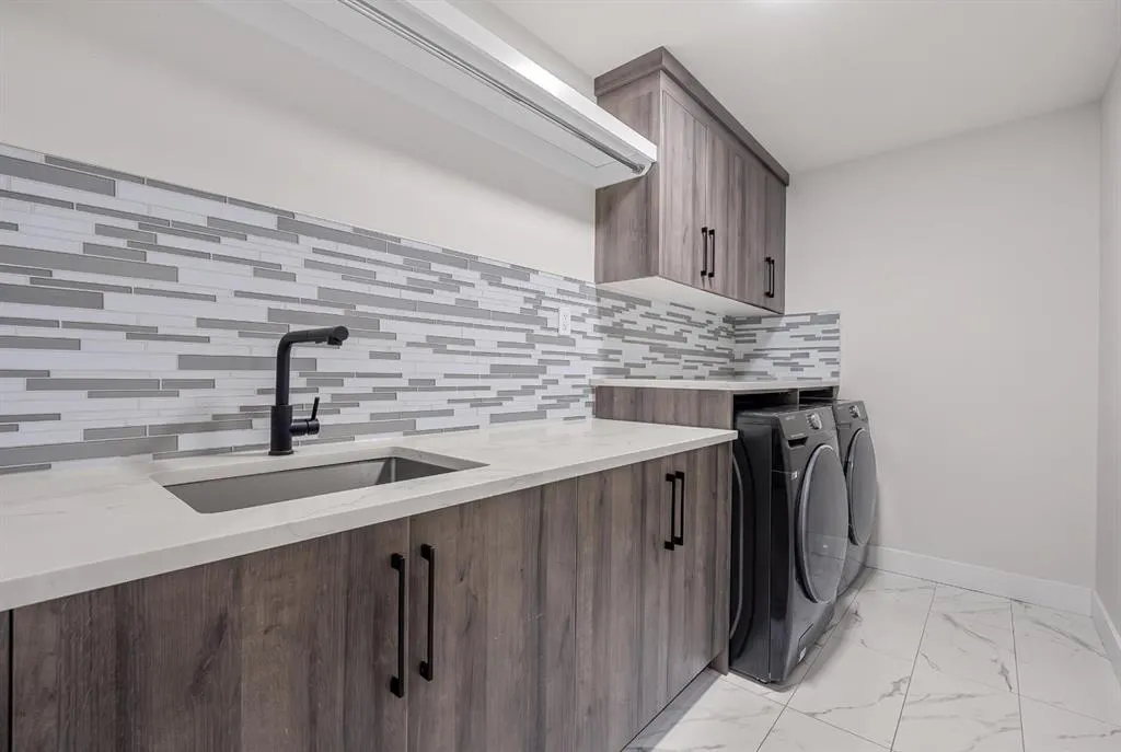 45 Waterford Terrace W