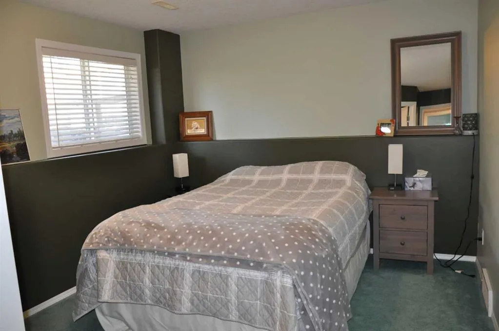 47 Riverbrook Close W