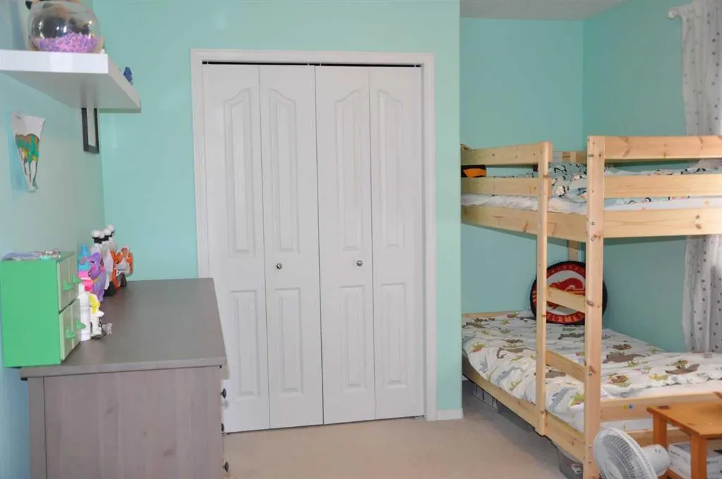 47 Riverbrook Close W