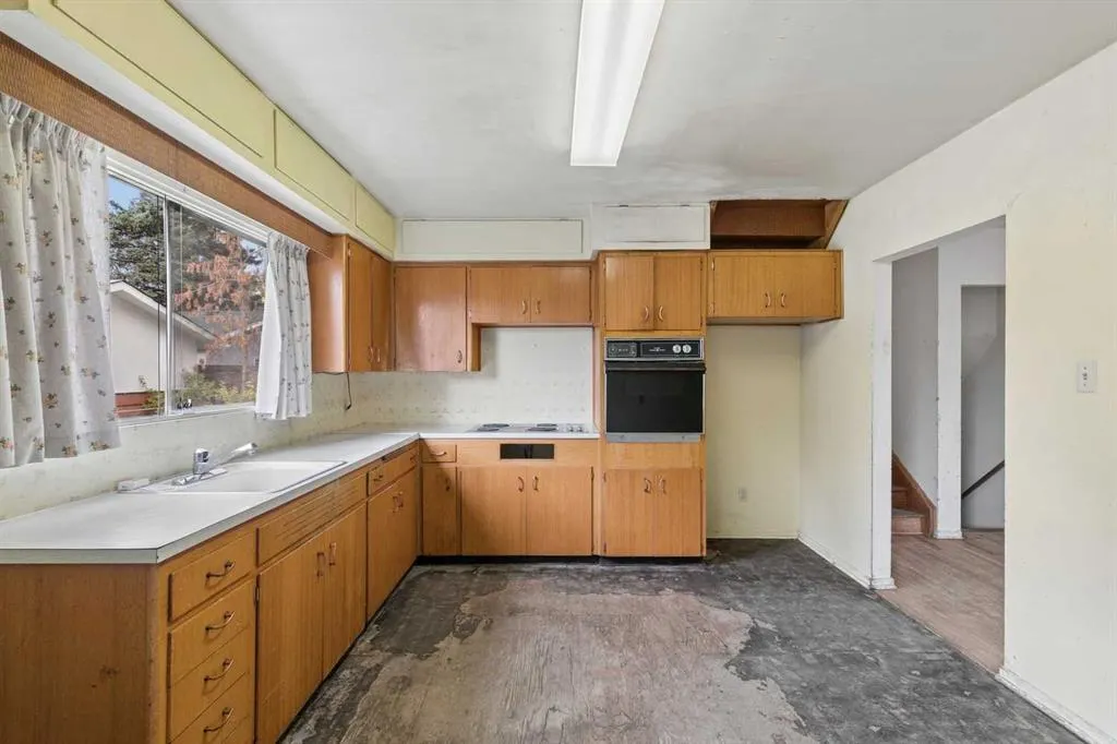 41 Fraser Road SE
