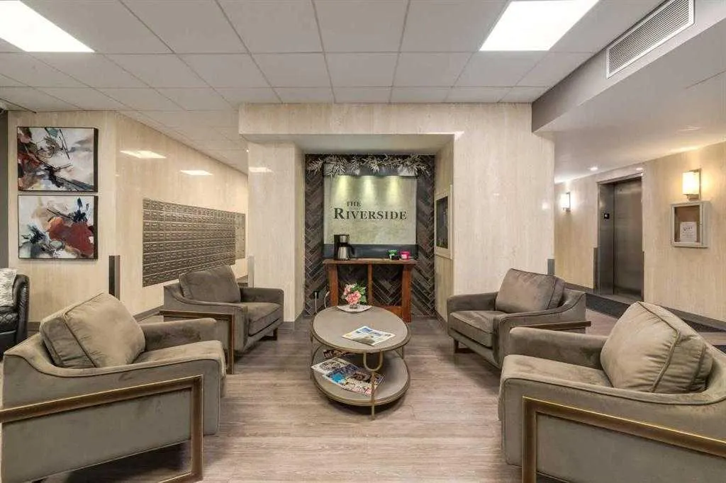 145 Point Drive NW #1108