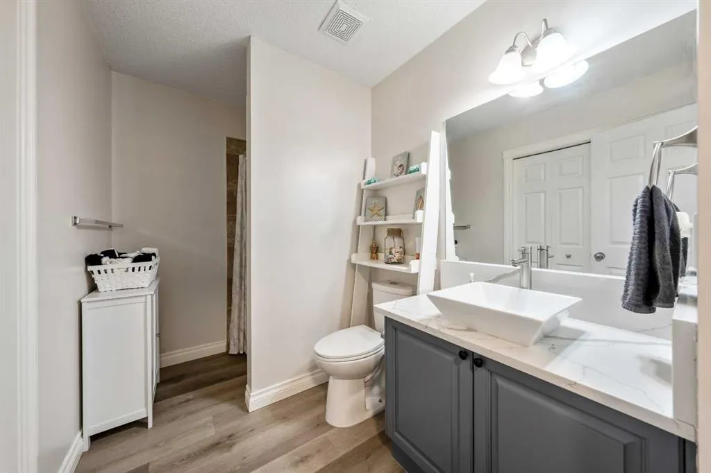 15 Van Horn Court NW