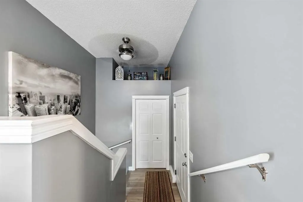 15 Van Horn Court NW