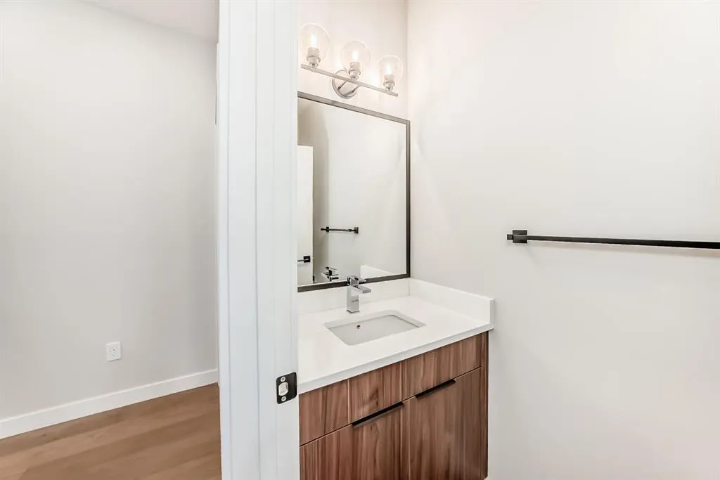 4 Heritage Mews