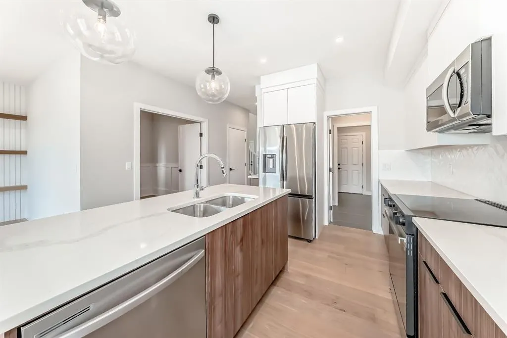 4 Heritage Mews