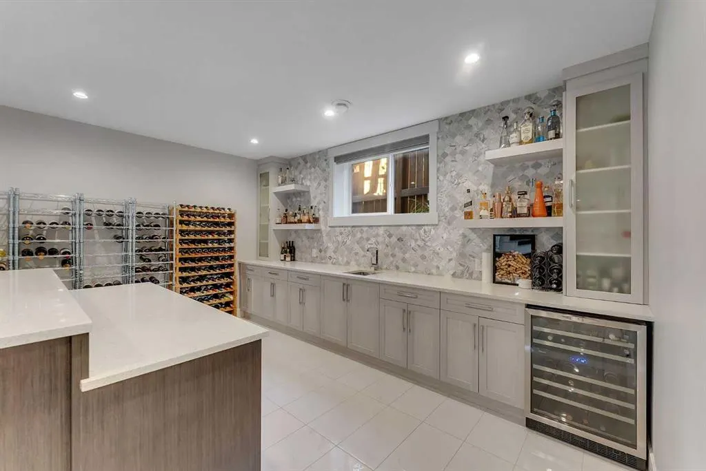 193 Aspenmere Circle