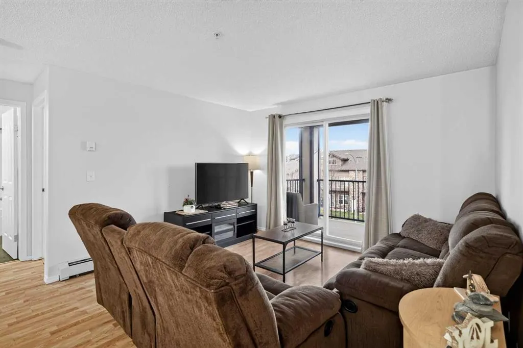 60 Panatella Street NW #4304