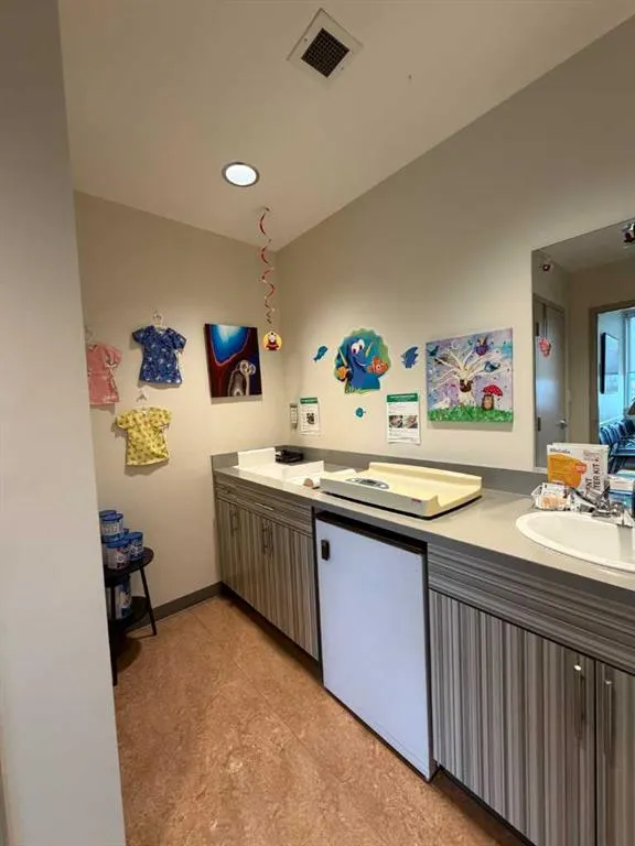 11601 101 Avenue #206