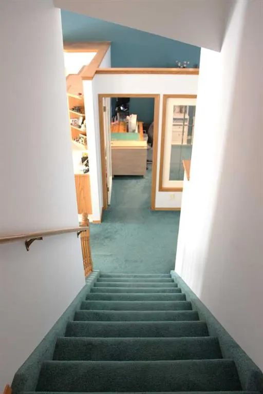 87 Parkland Close E