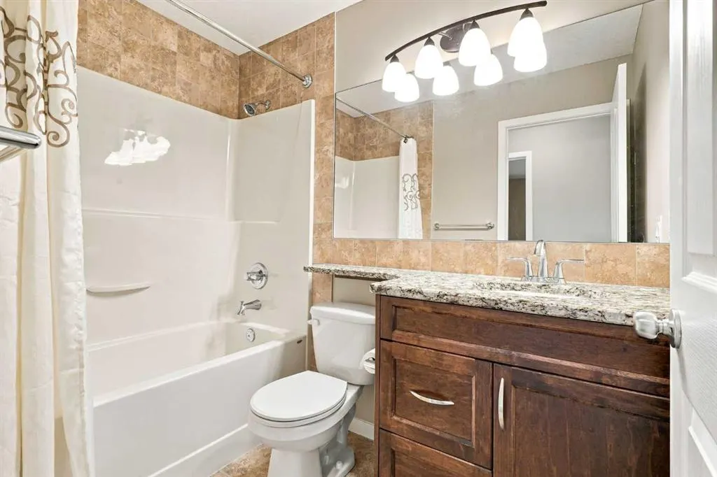 116 Brightoncrest Manor SE