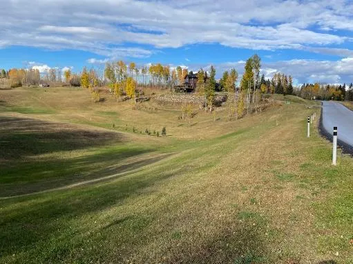 6 HIDDEN VALLEY