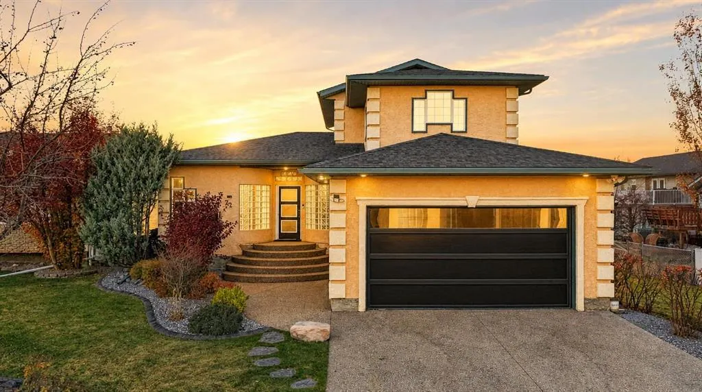 72 Darling Crescent