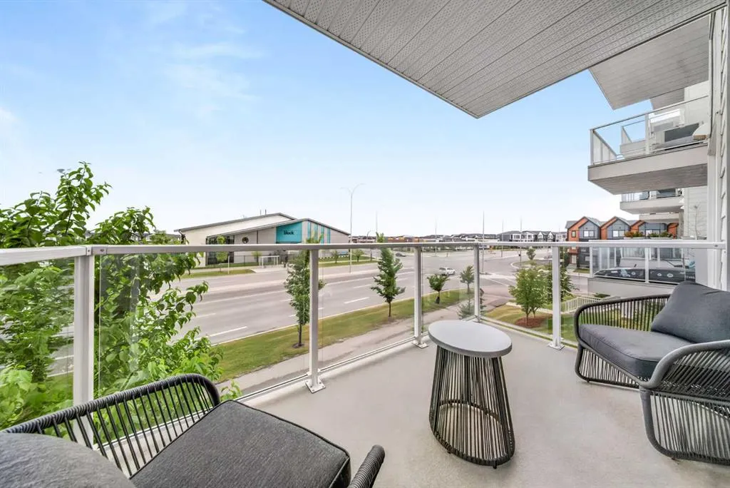 220 Seton Grove SE #1211