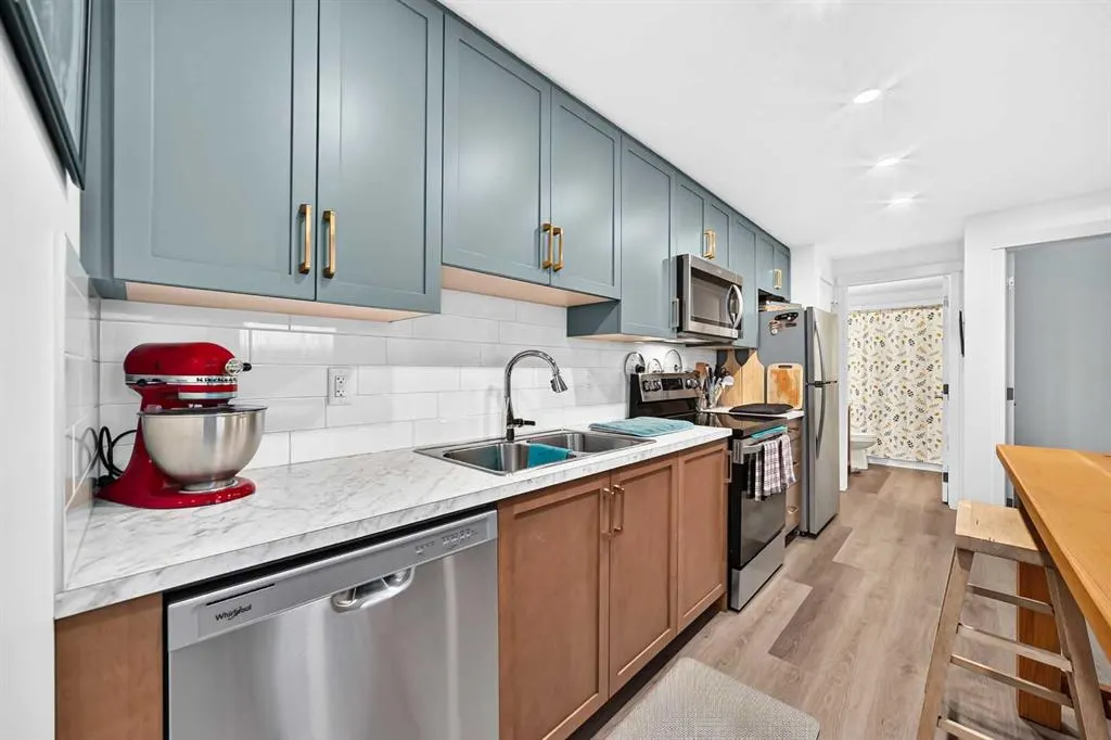 445 Belmont Park SW