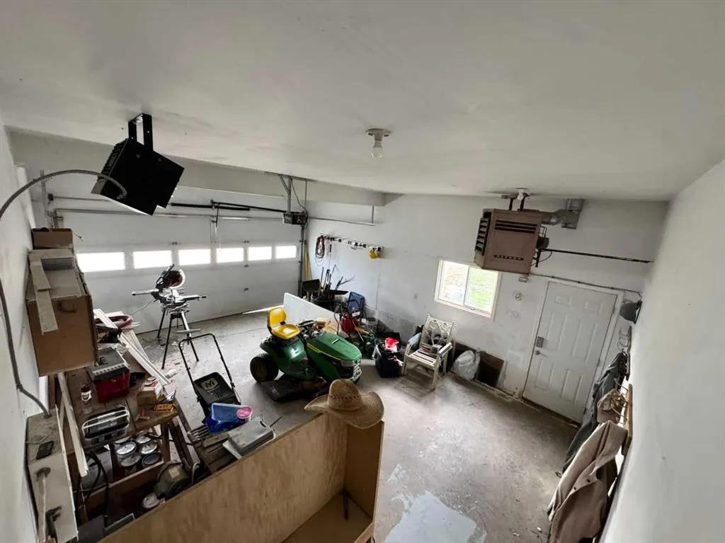 142041 200 Range Road ##26