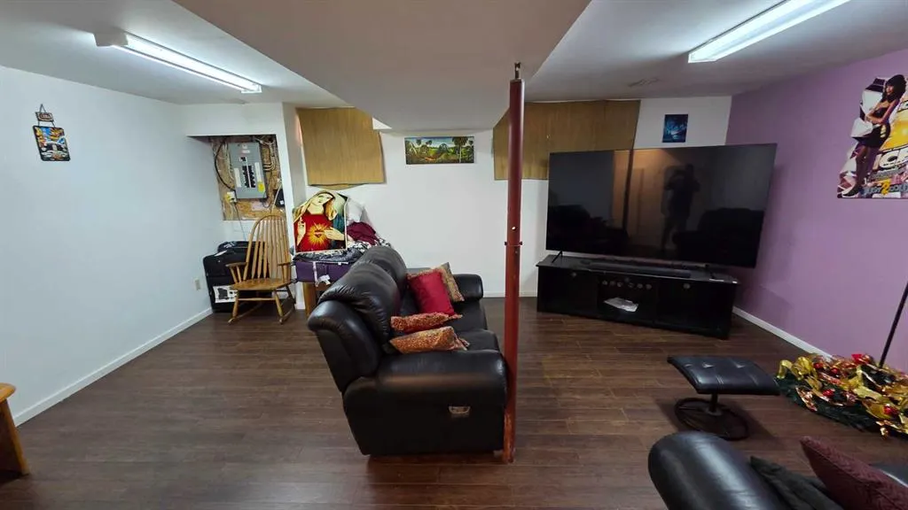 155 Applefield Close SE