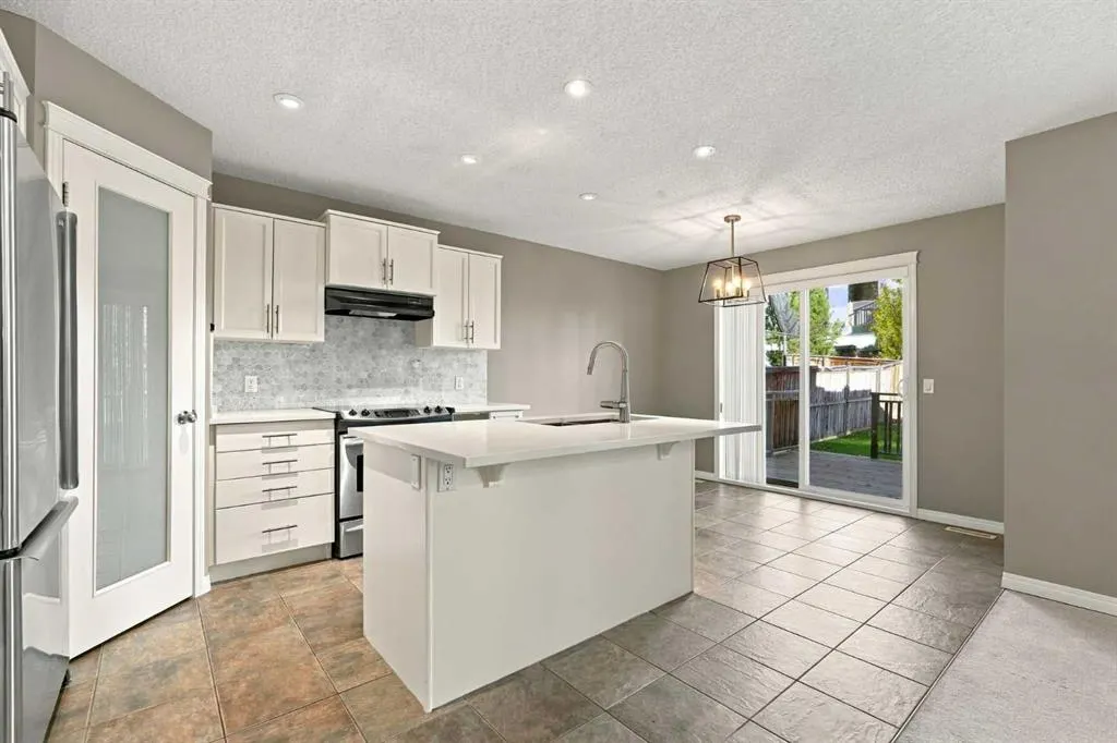 707 Tuscany Drive NW