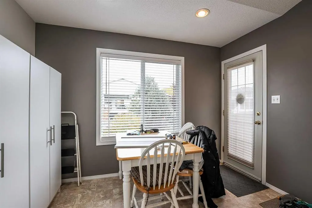 20 Taylor Mews SE