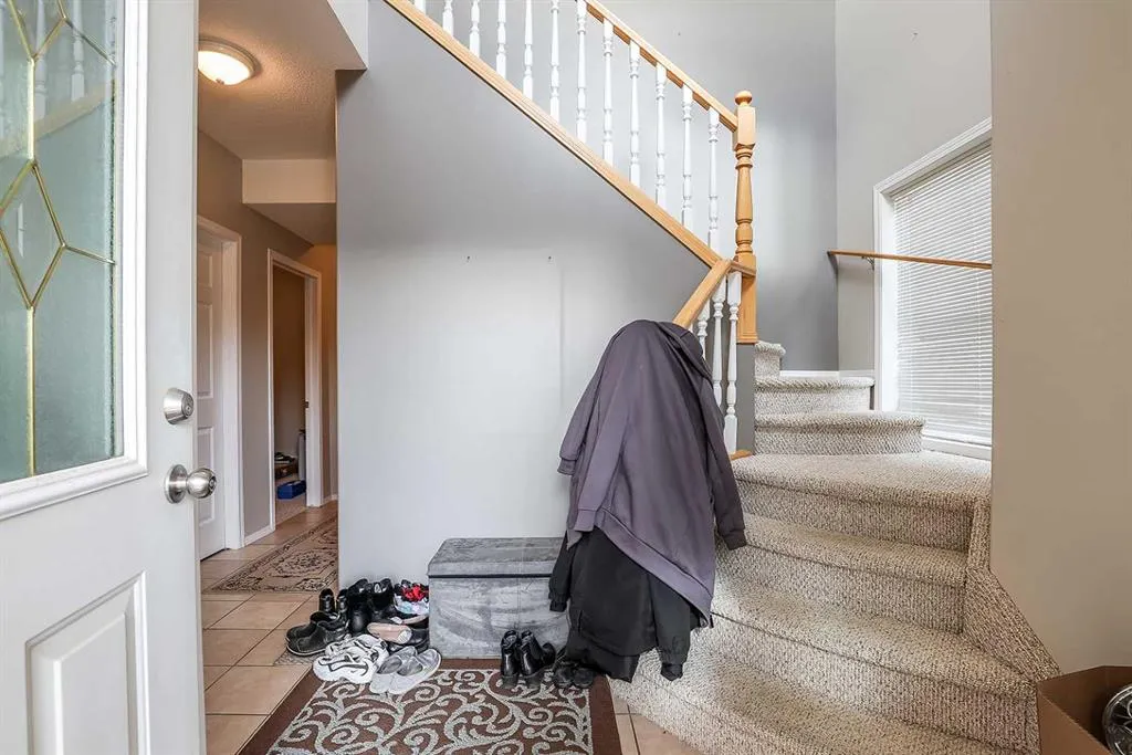 20 Taylor Mews SE