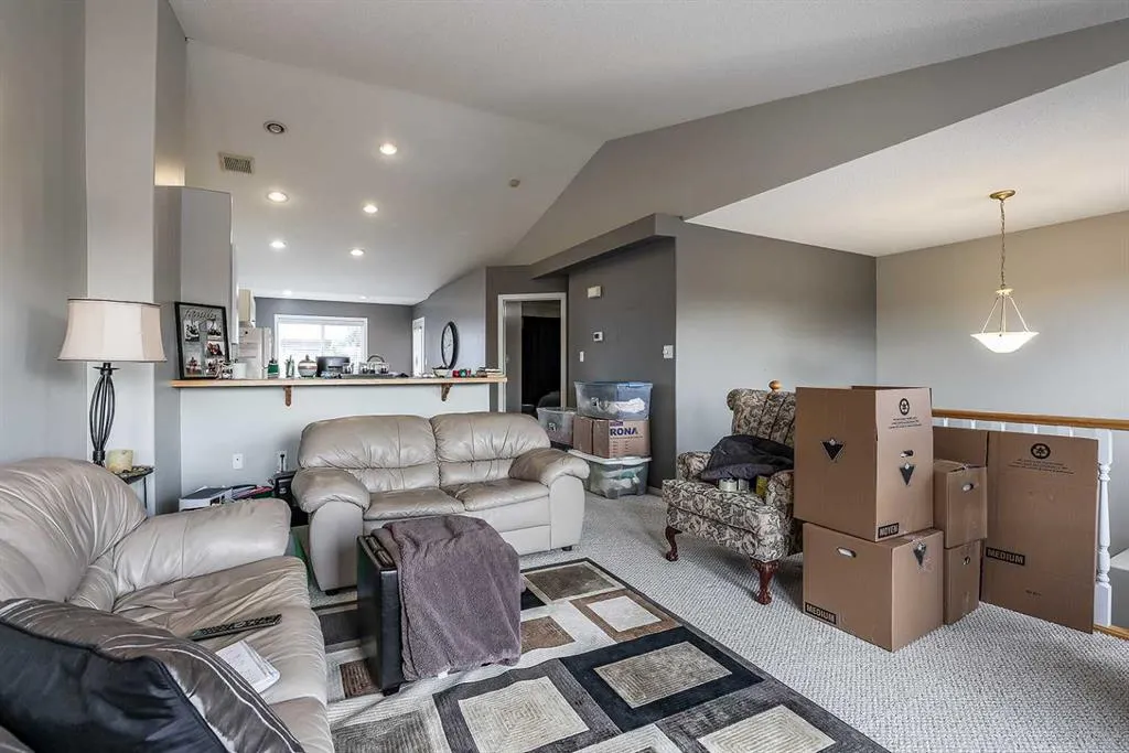 20 Taylor Mews SE