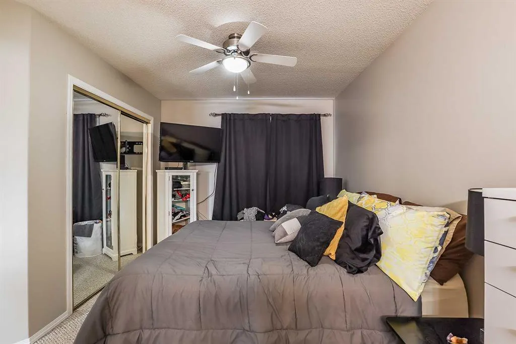 20 Taylor Mews SE