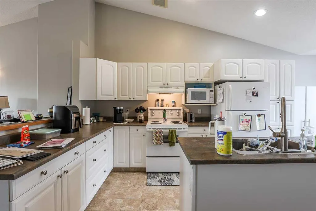 20 Taylor Mews SE