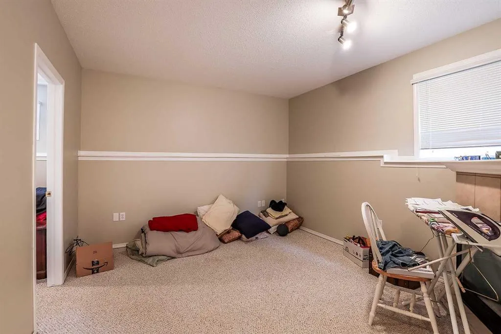 20 Taylor Mews SE