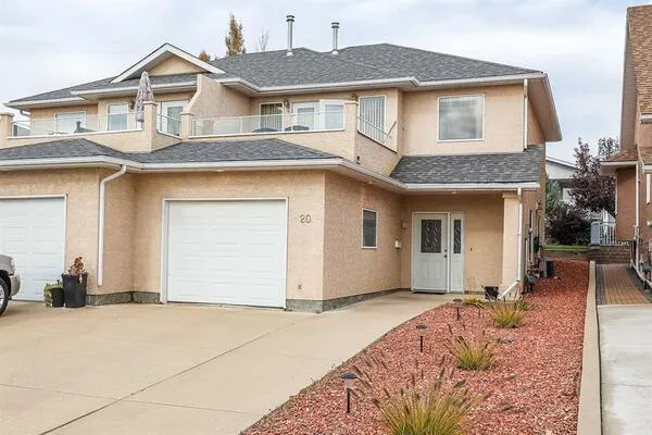 20 Taylor Mews SE