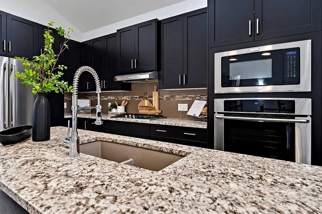 63 Cortina Villas SW