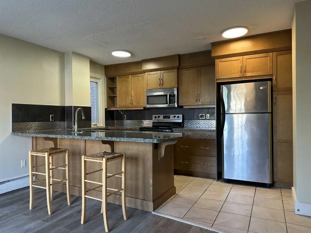 1534 15 Avenue SW #204