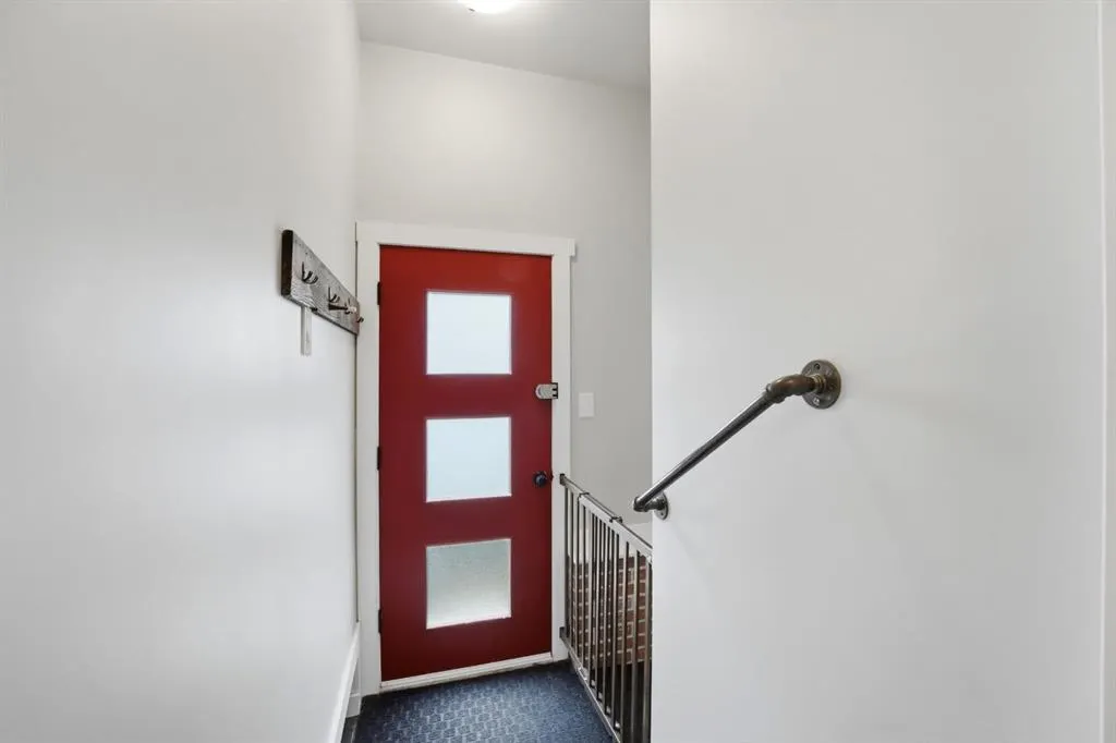 12 Malcolm Crescent
