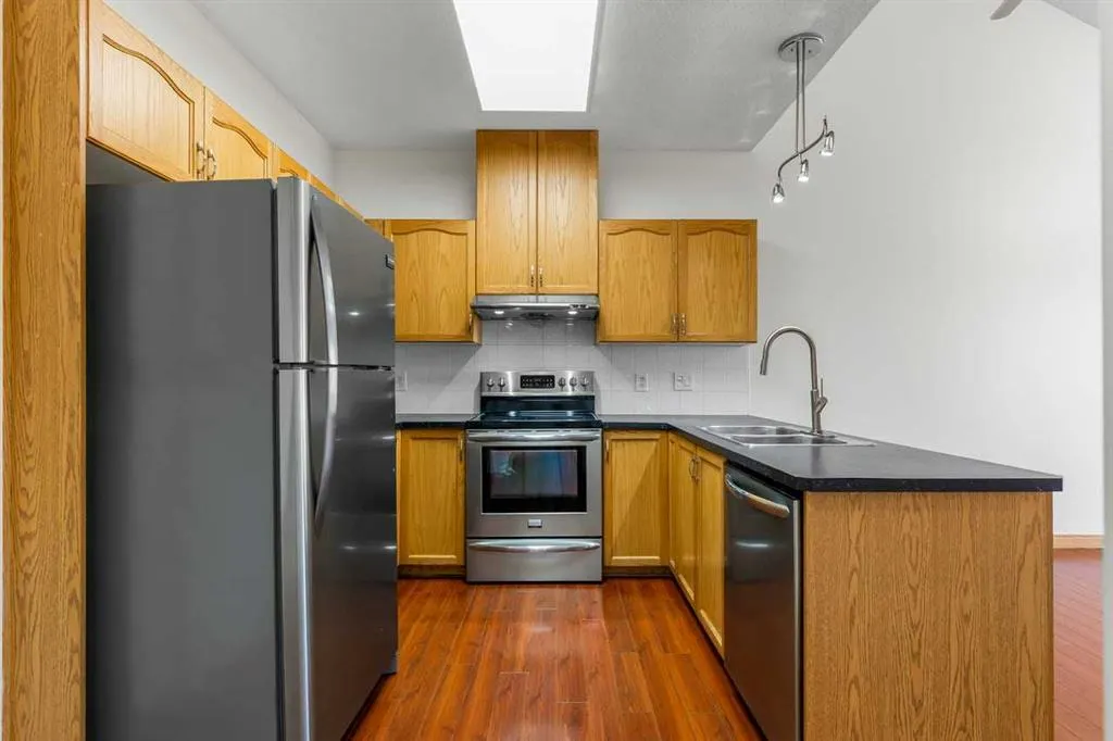 1920 14 Avenue NE #314