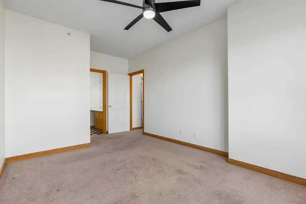 1920 14 Avenue NE #314
