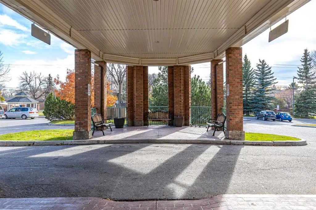 1920 14 Avenue NE #314
