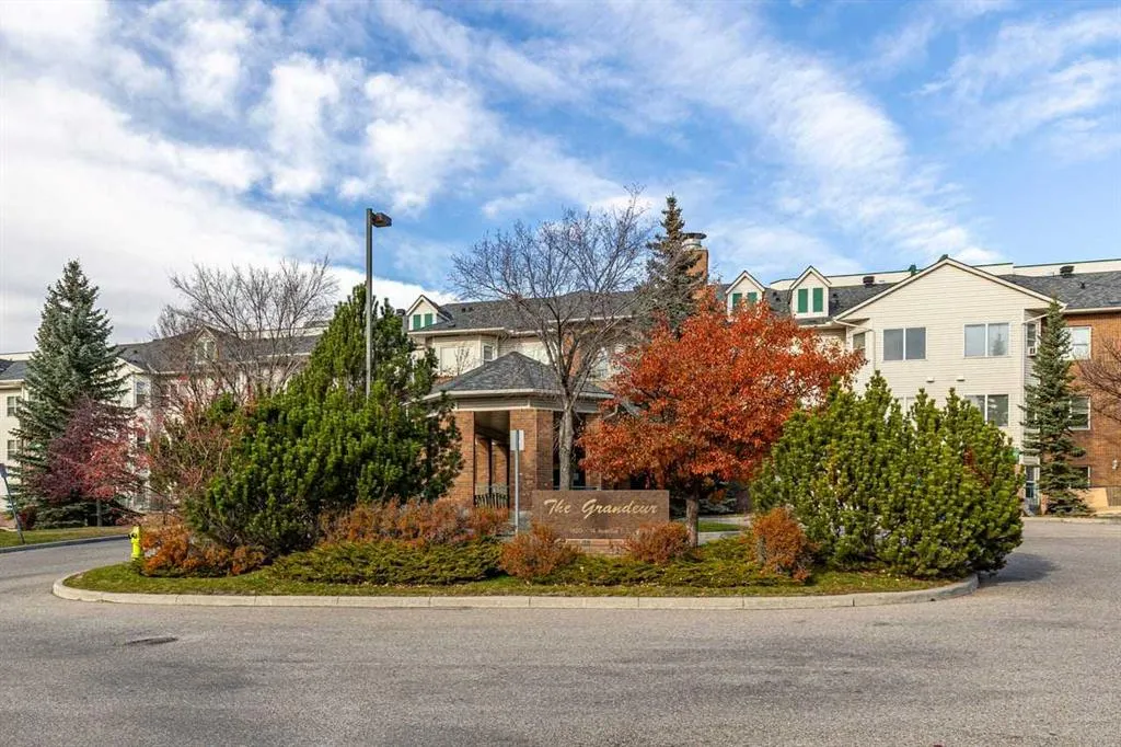 1920 14 Avenue NE #314