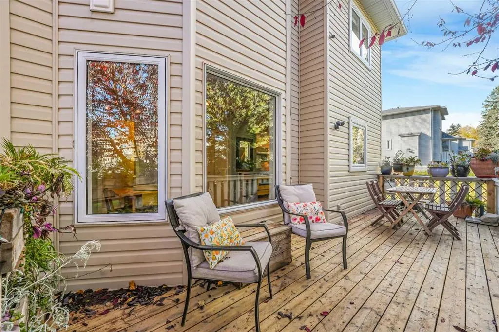 555 Killarney Glen Court SW