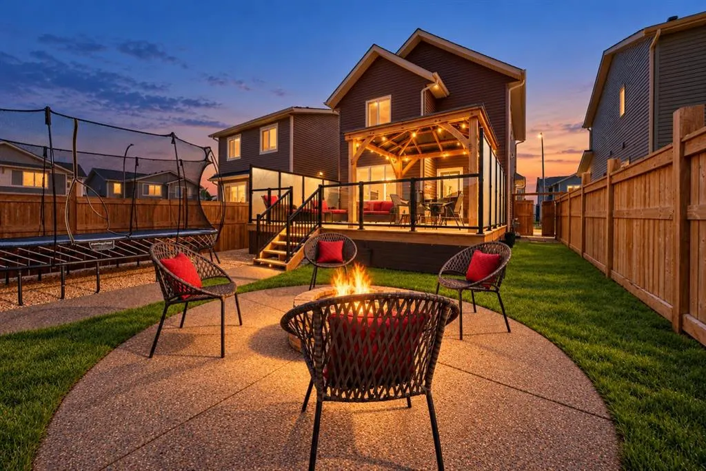 46 Emberside Garden