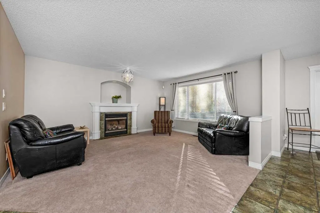 249 West Lakeview Place