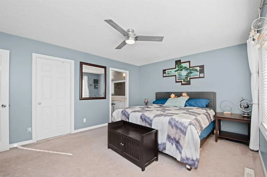 249 West Lakeview Place