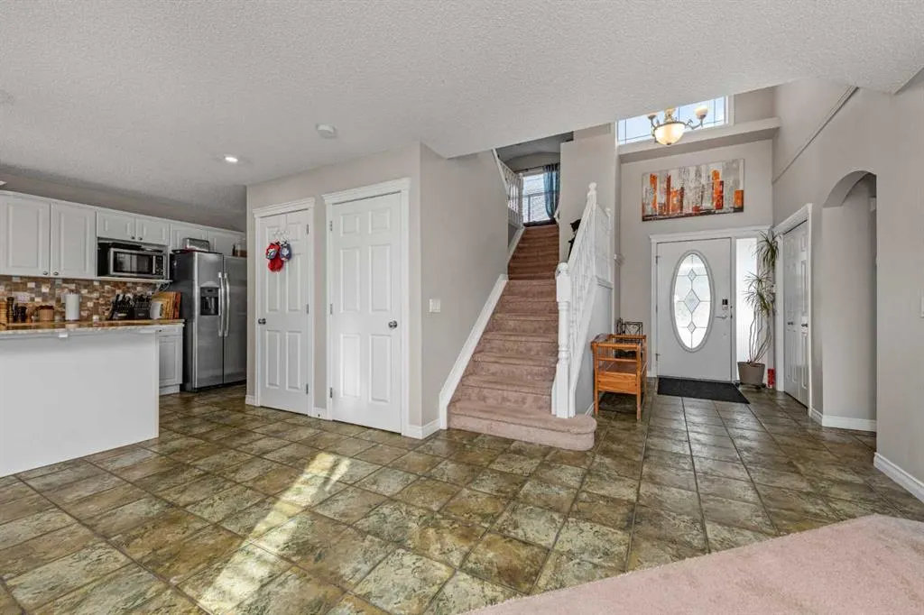 249 West Lakeview Place