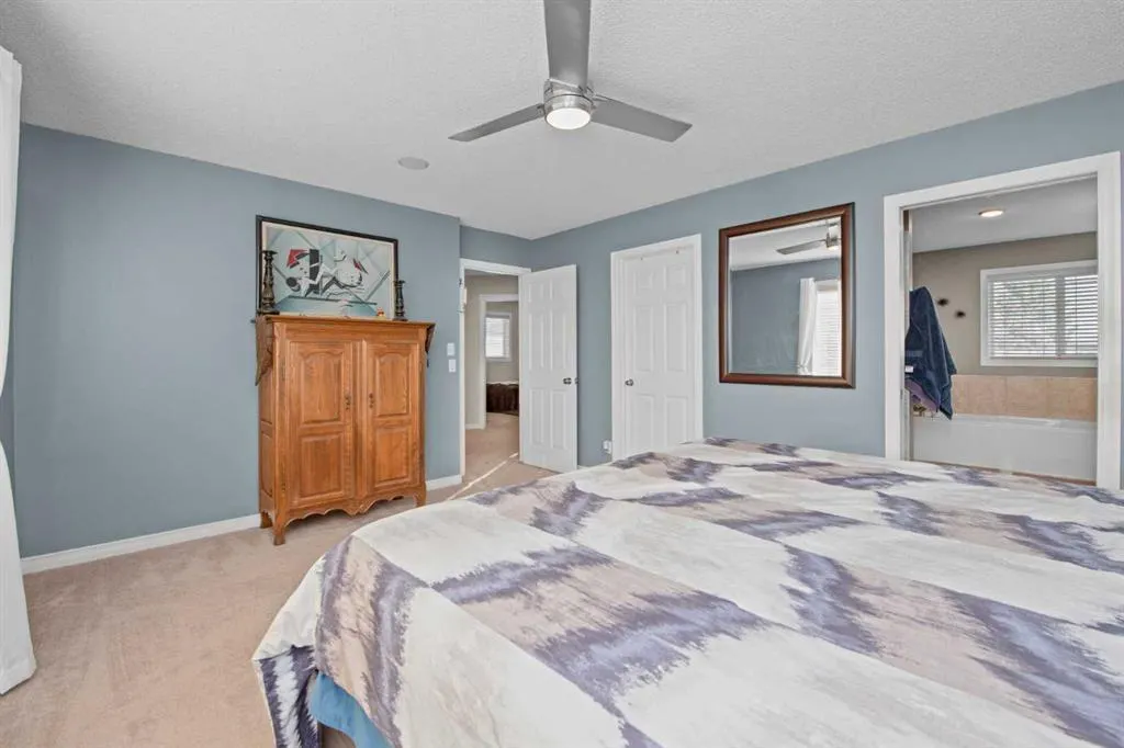 249 West Lakeview Place
