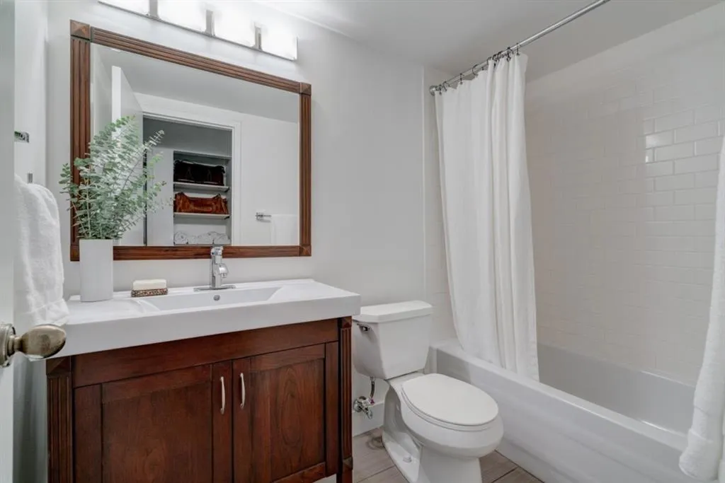 333 2 Avenue NE #505