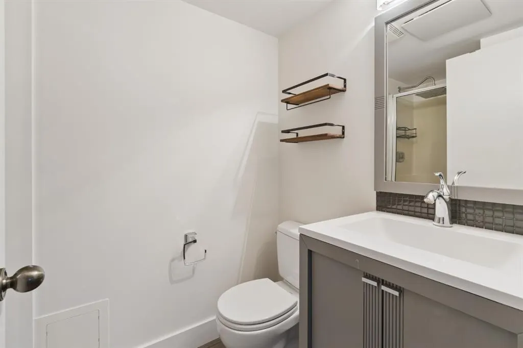 333 2 Avenue NE #505