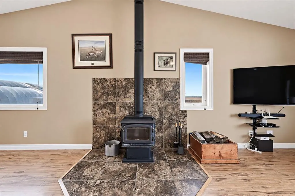 280011 Township 162