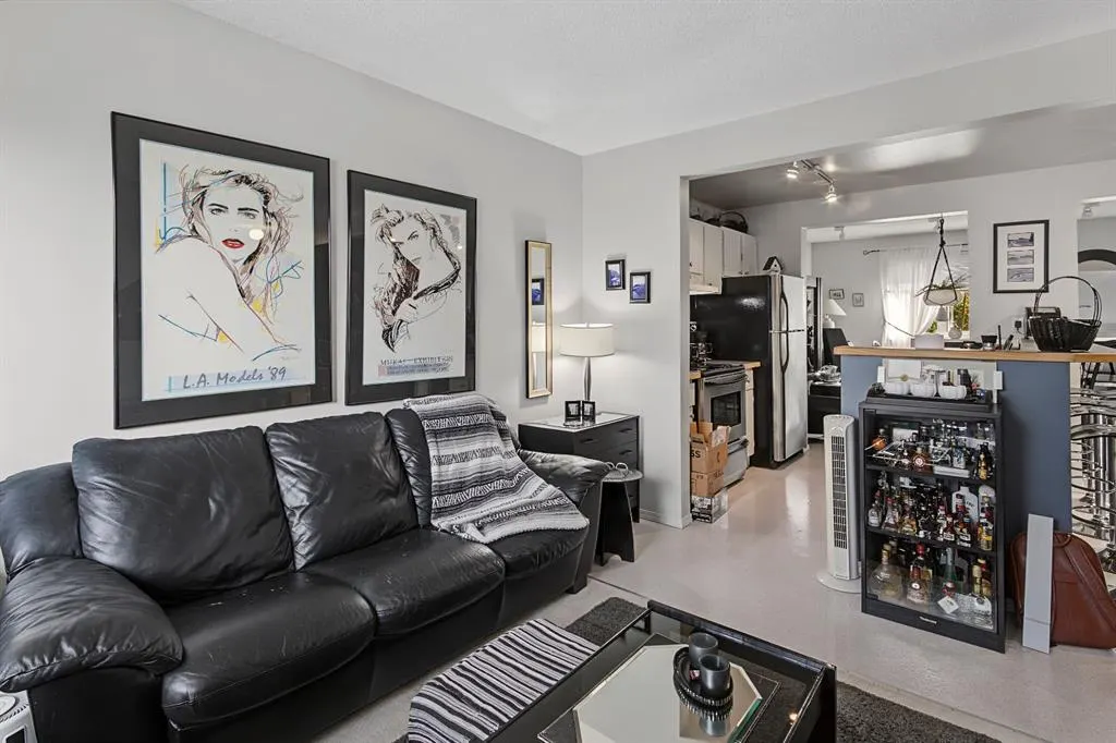 12 Templewood Drive NE #52